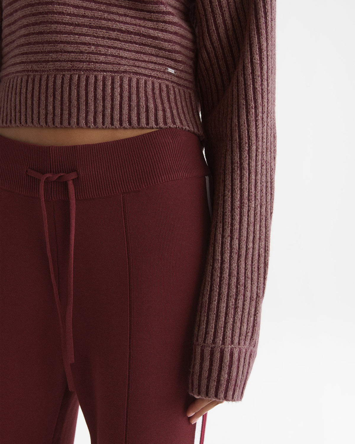 Two Tone Rib Knit Henley Sweatshirt - Damson Red