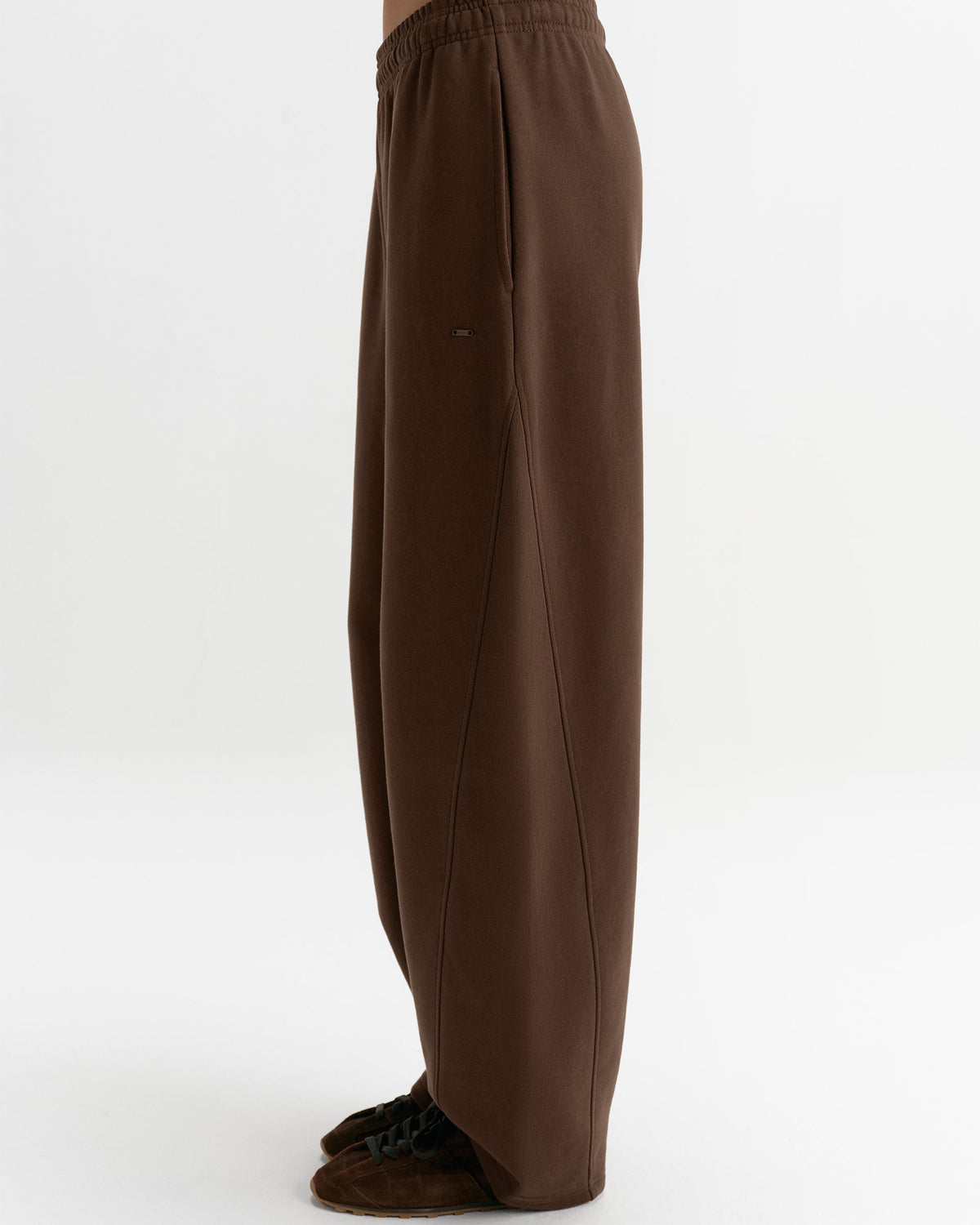 Barrel Leg Sweatpants - Chocolate Brown