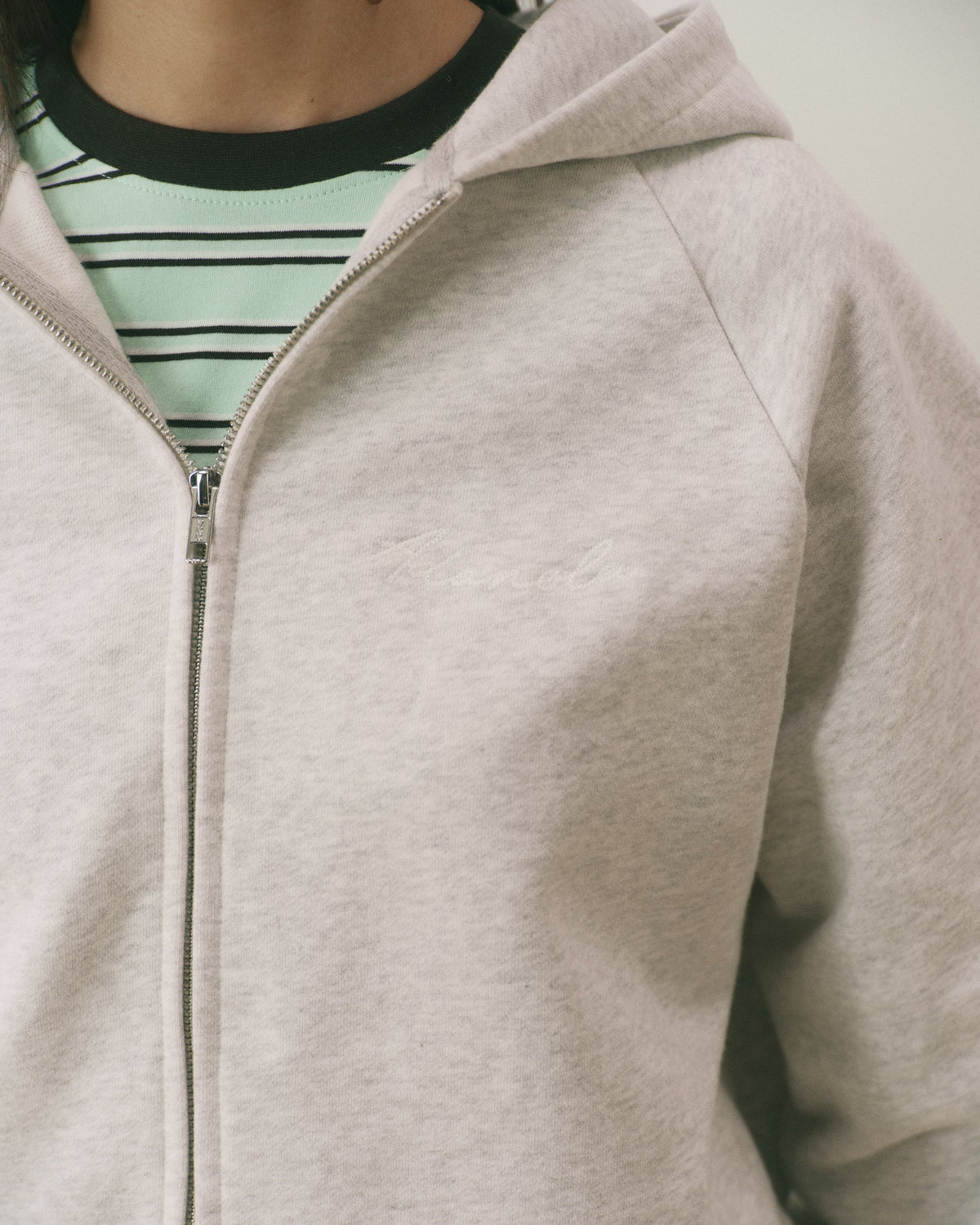 Signature Loose Fit Zip Through Hoodie - Light Grey Melange/Marshmallow White
